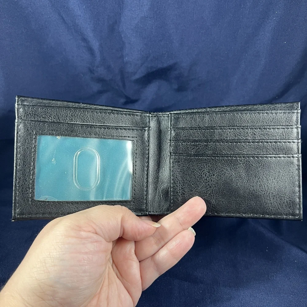 DC Comics Wallet Black Bi-Fold Batman Organize ID Window Superhero Comic Book